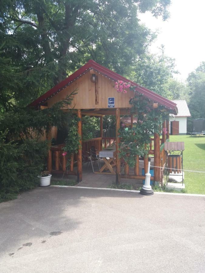 Pensiunea Vladut Bran  Exteriör bild
